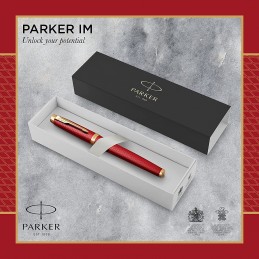 parker-im-penna-roller--rosso-laccato-premium-con-finiture-in-oro--punta-fine-con-ricarica-di-inch