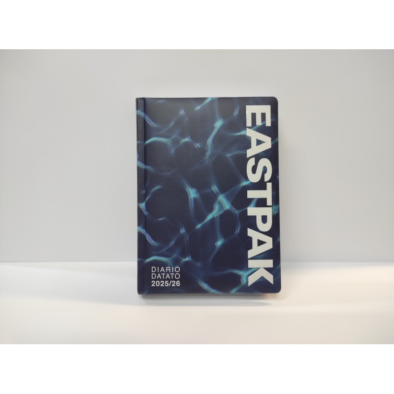 diario-cartonato-13mesi-eastpak-20252026-datato-blu-fantasy diario-cartonato-13mesi-eastpak-20252026-datato-blu-fantasy